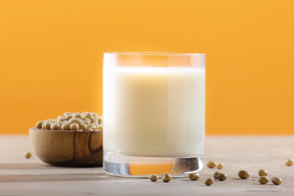 Soy Milk: Real Benefits, Real Ingredients, and How to Make It at Home